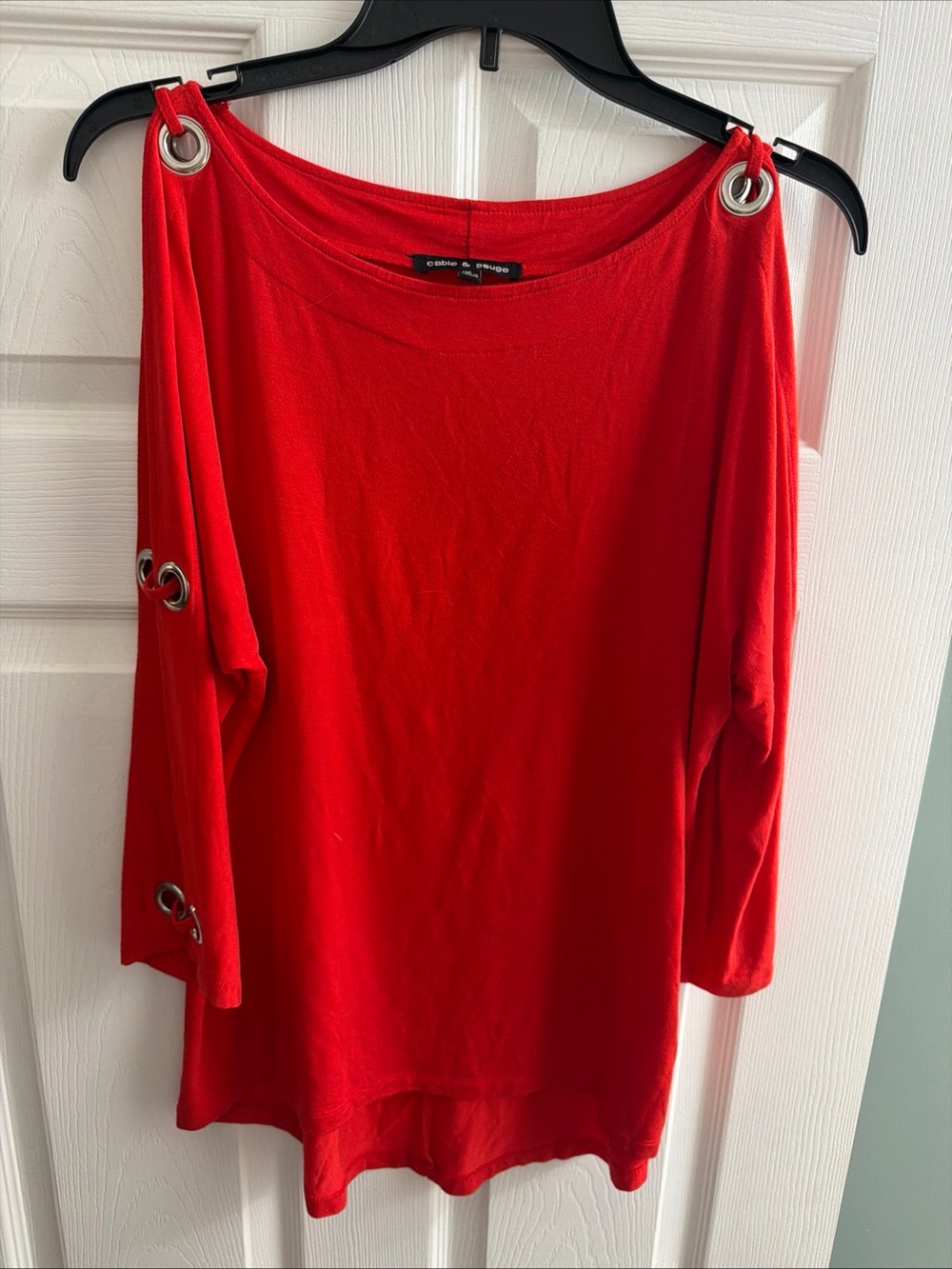 Cable & Gauge Red V-Neck Top